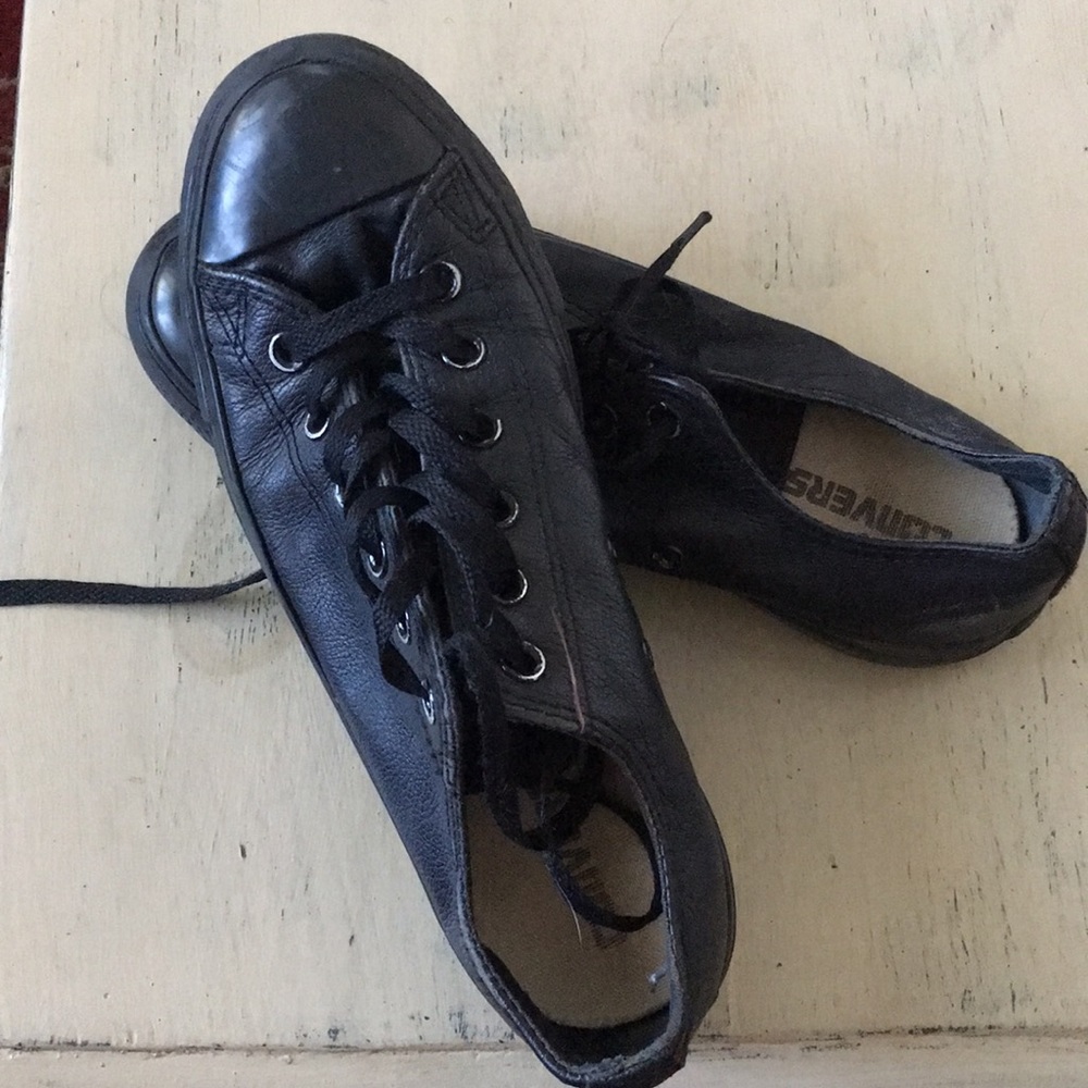 Black, leather, lace up Converse All Stars